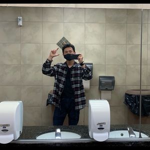 Meet your Posher, Yong